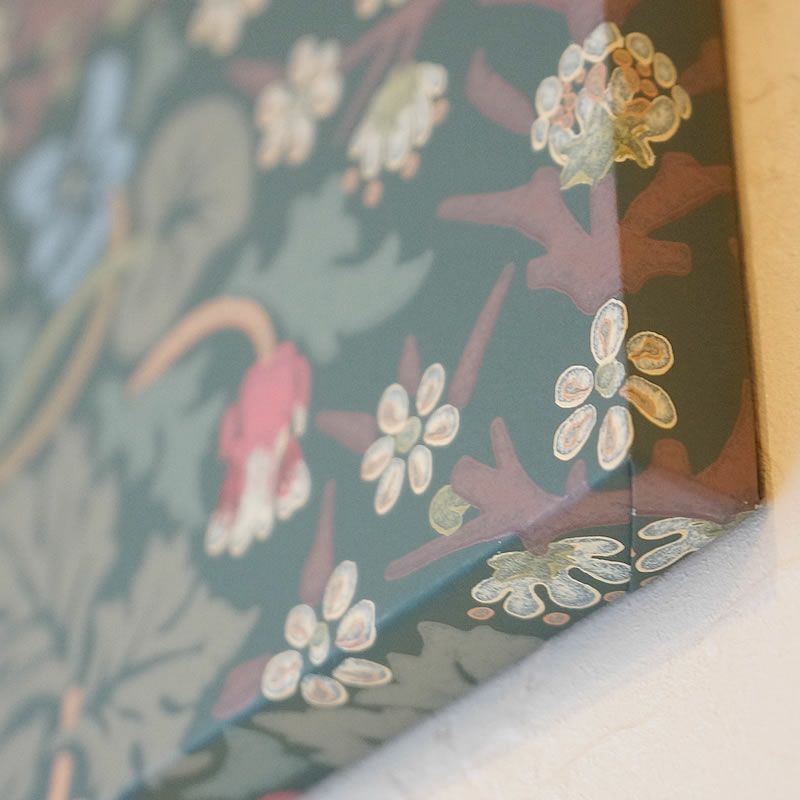 ウィリアムモリス アートパネル「ブラックトーン Blackthorn」高級木製