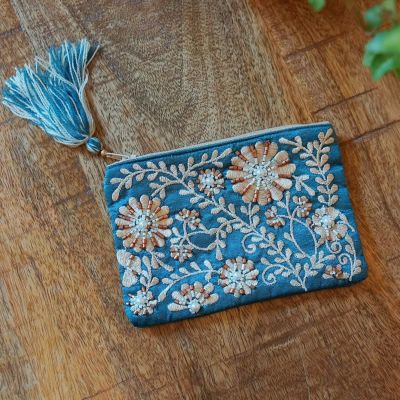 刺繍 クリムト 生命の樹 クッション おしゃれ インテリア雑貨 輸入家具 雑貨の専門店 E木楽館 本店