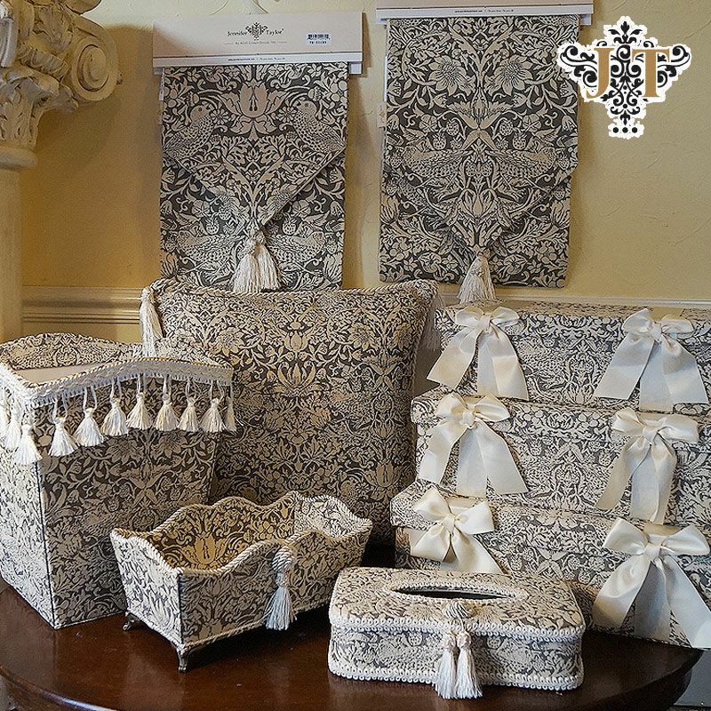 ジェニファーテイラー テーブルランナー 120 布 いちご泥棒柄【送料